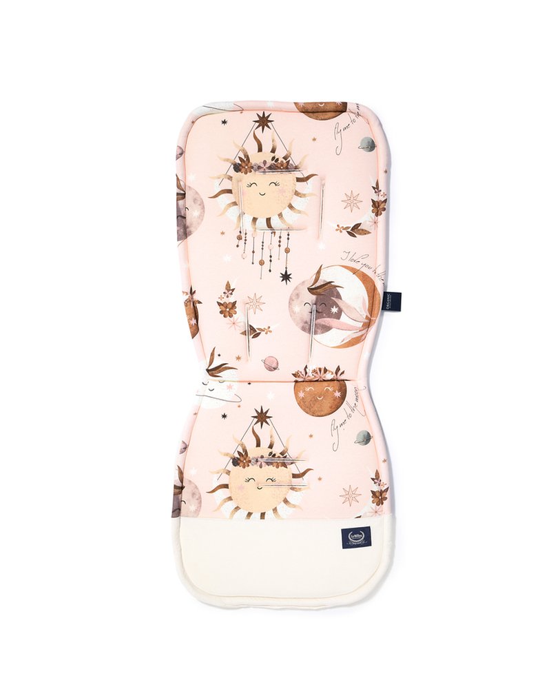 LA MILLOU - ORGANIC JERSEY COLLECTION - STROLLER PAD - FLY ME TO THE MOON NUDE - VELVET RAFAELLO