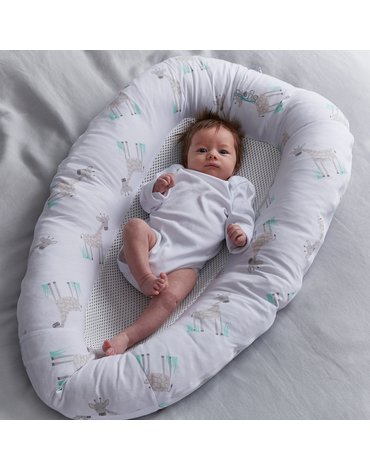 Oddychający materac, gniazdko do spania dla niemowląt  PurFlo - Żyrafy Purflo