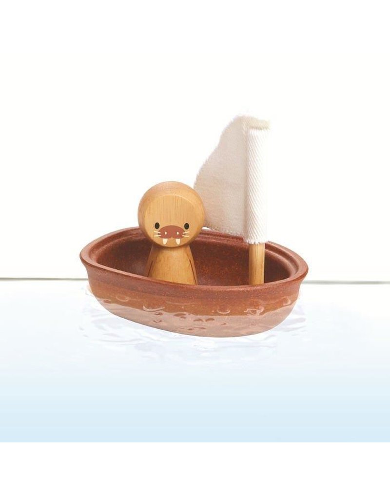 Pastelowa żaglówka z lwem morskim | Plan Toys