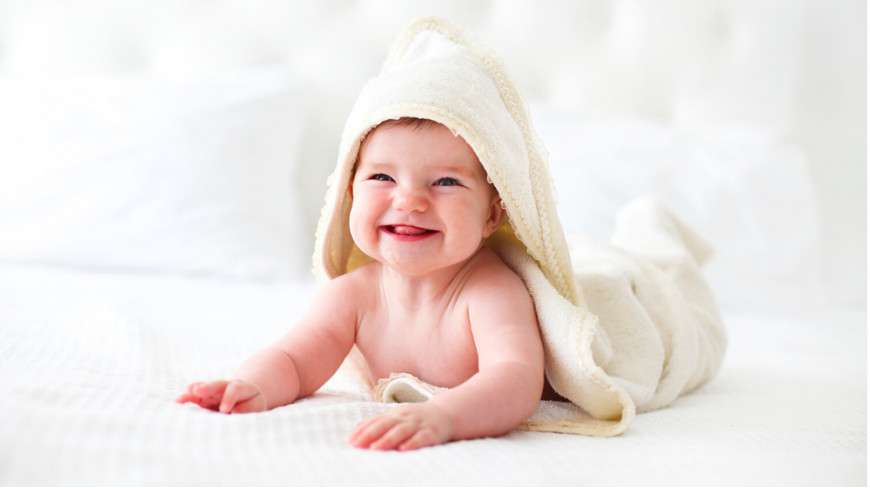 Ciepło i miło po kąpieli – dlaczego warto kupować szlafroczki dla dzieci?